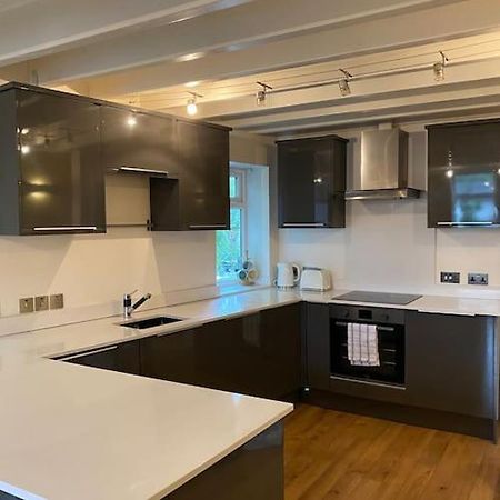 Contemporary Duplex - Private Patio & Parking Apartamento Stockport Exterior foto